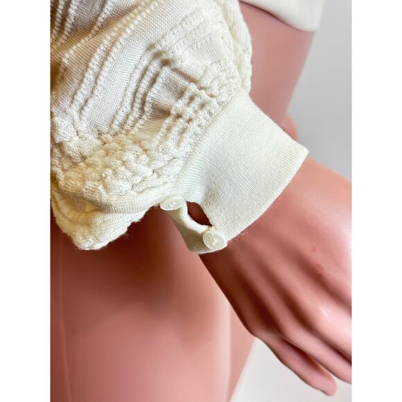 Chloe Knit Sweater Size S Vanilla Ice Ruffle Puff Sleeve MOP Buttons Mock Neck - Picture 6 of 16